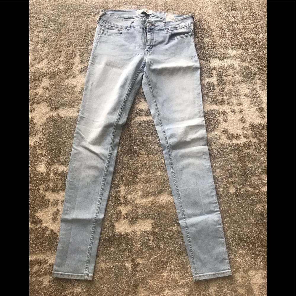 Hollister skinny jeans